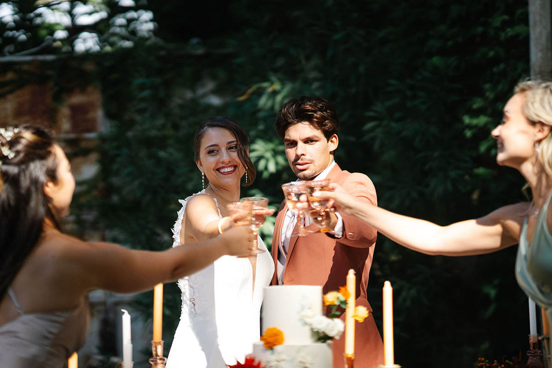 Les bijoux de mariage : créer une harmonie entre la mariée et ses demoiselles d’honneur