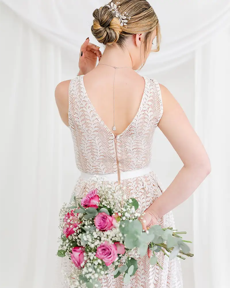 Bijou de dos Soliste– strass lumineux pour robe dos nu