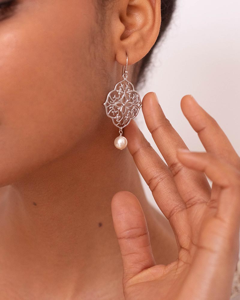 Boucles d’oreilles mariée Eliott – création française Atelier Sarah Aime