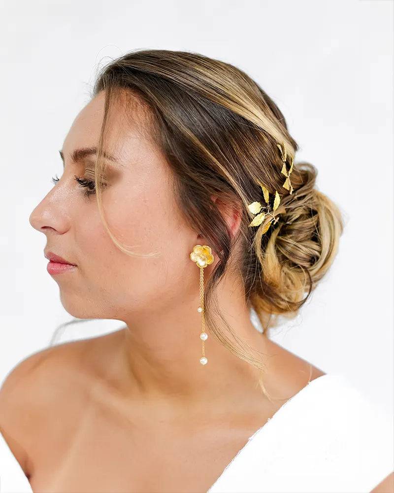 Boucles d'oreilles mariée Perle Natanelle - Bijou mariée fleur - Atelier Sarah Aime