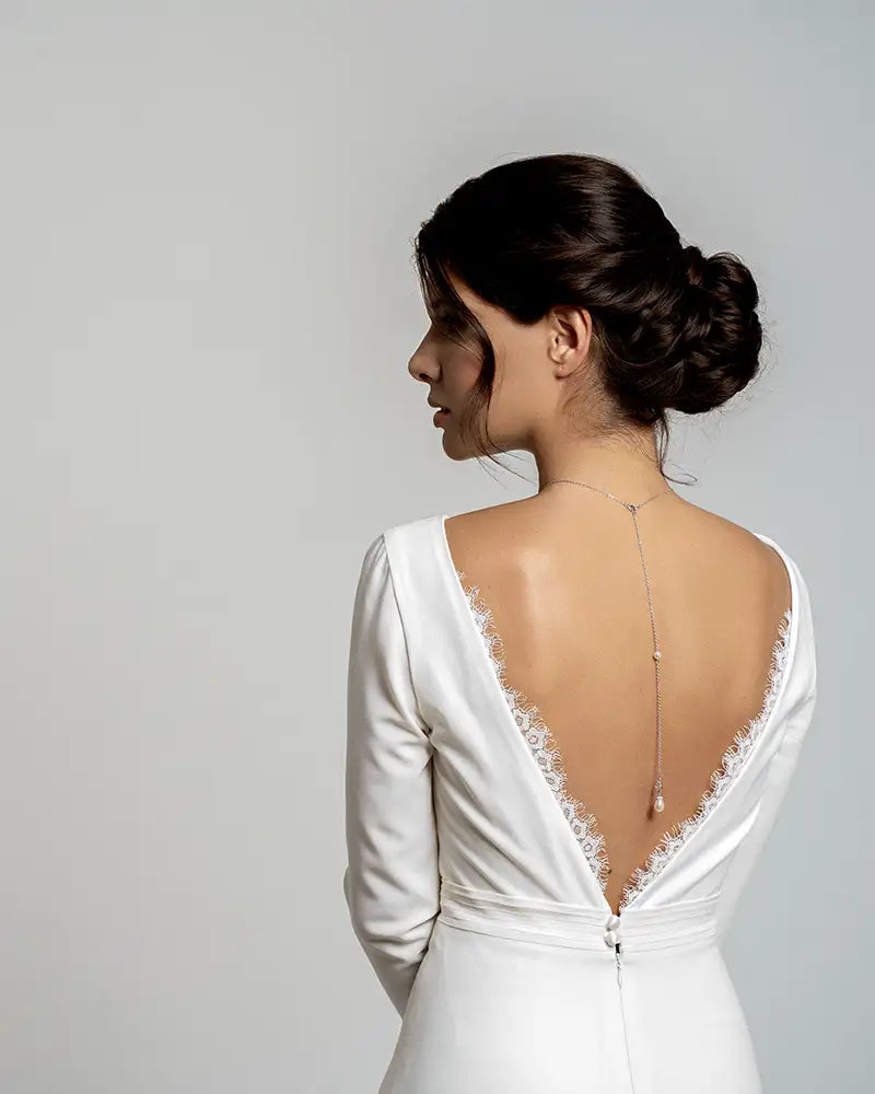 Bijou de dos Caliste – création française Atelier Sarah Aime