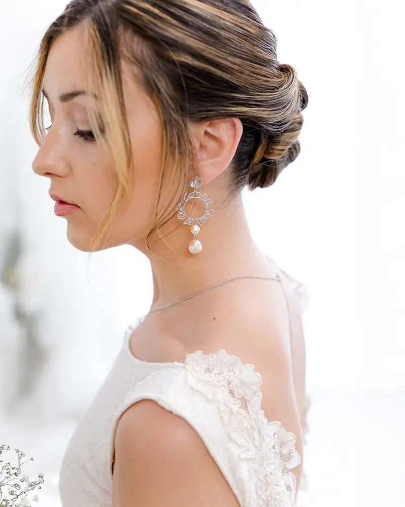 Cali – Boucles d’Oreilles Mariage Perles Nacrées