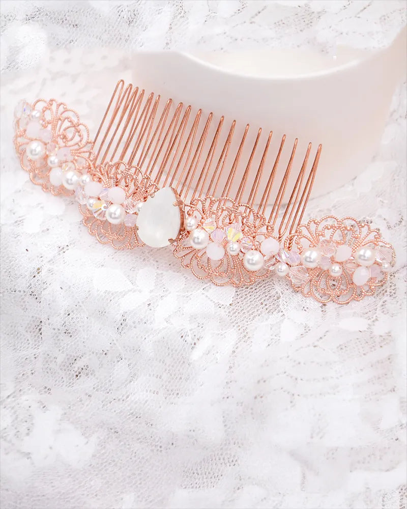 Peigne de mariée strass – modèle Alicia, création française Atelier Sarah Aime