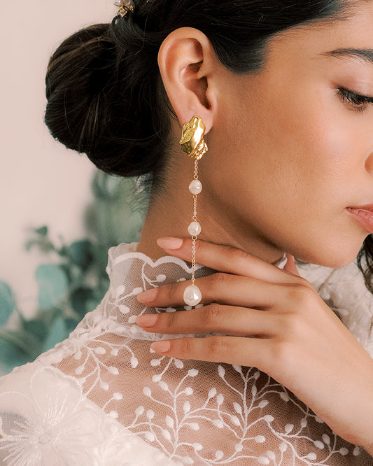 Azélide – Boucles d’Oreilles Mariée dorées pendantes