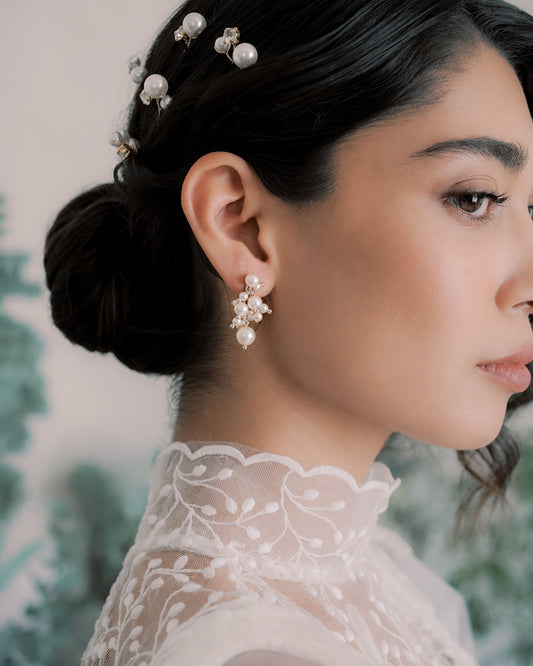 Naya – Boucles d’Oreilles Mariée Grappe de Perles