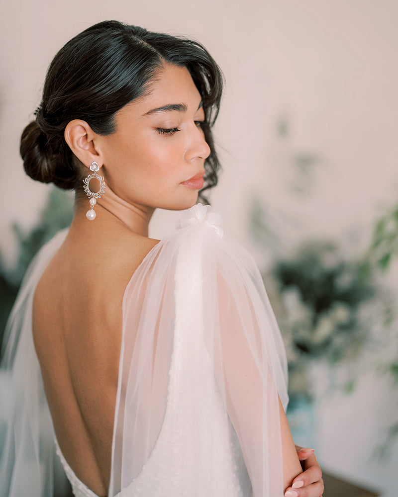 Cali – Boucles d’Oreilles Mariage Perles Nacrées