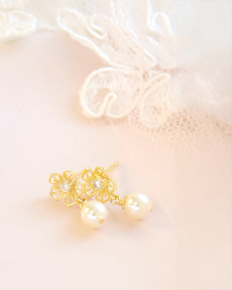 Boucles d’oreilles mariage Ophée – création française Atelier Sarah Aime  