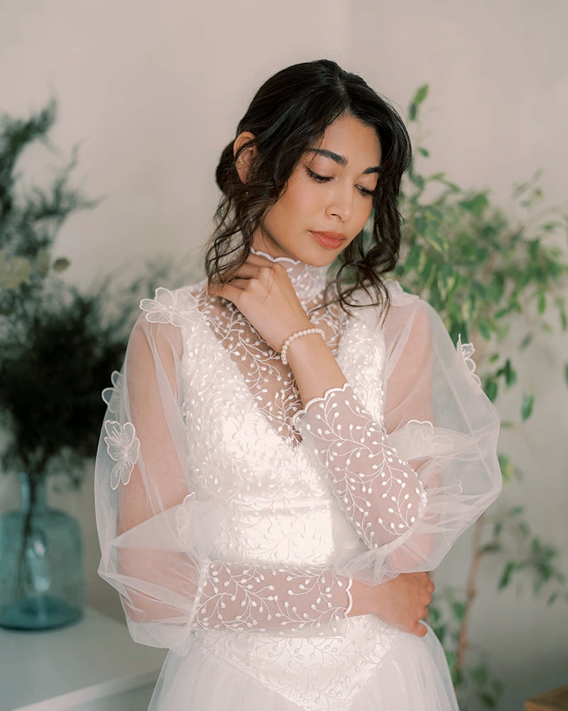 Apolline – Bracelet Mariée Solitaire Perle Nacrée