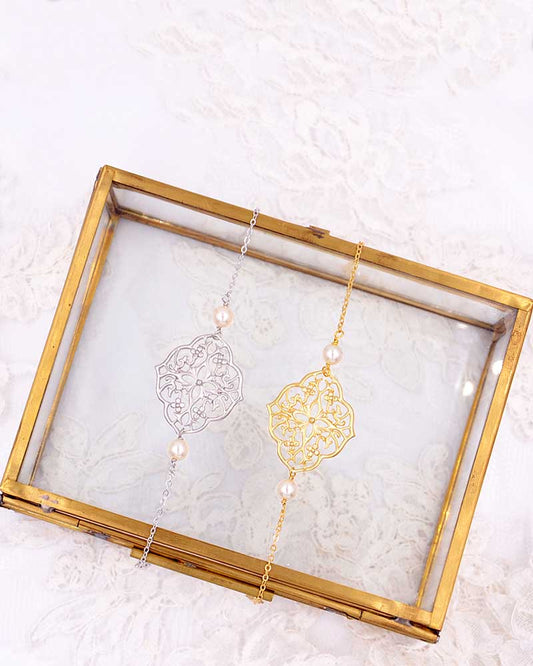 Bracelet de mariée Eliott – perles nacrées ivoire pour un poignet élégant
