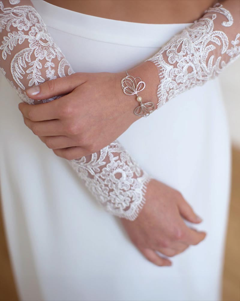 Bracelet de mariée Palerme – perles nacrées ivoire sur chaîne fine
