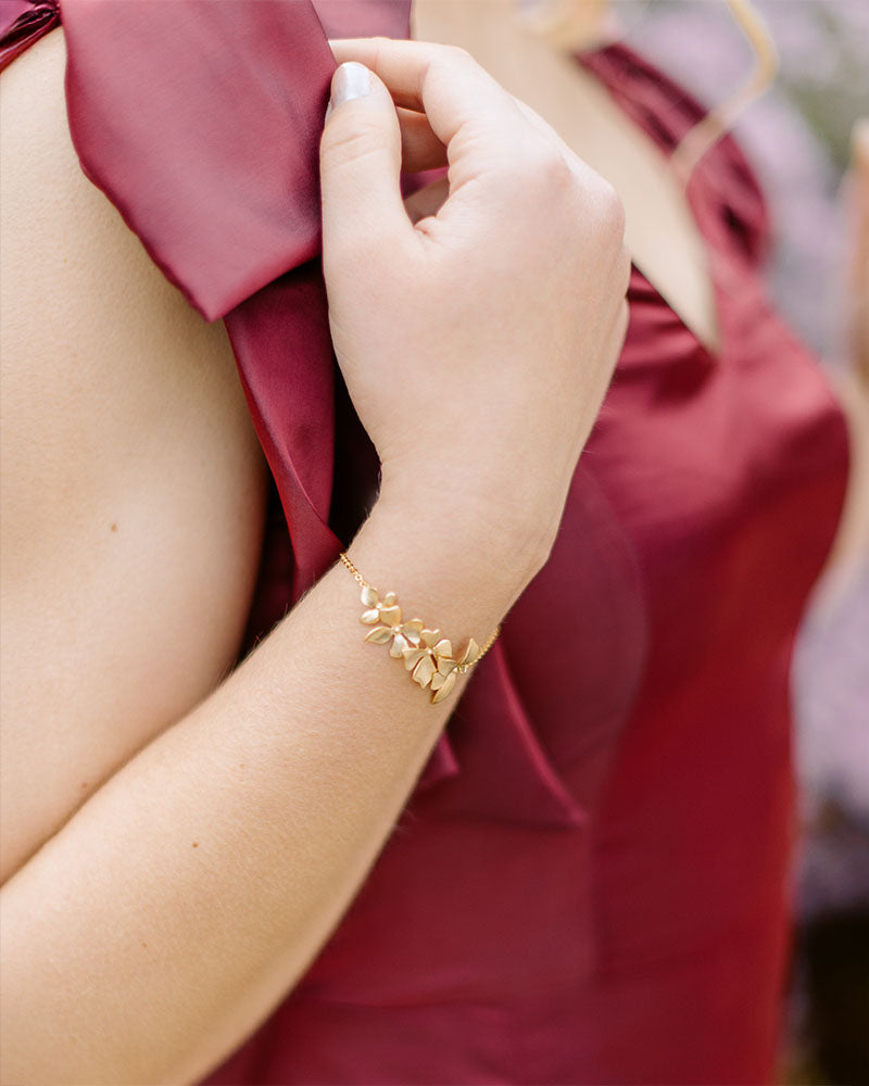 Bracelet mariée Synthia doré – Bijou mariée orchidée - Atelier Sarah Aime
