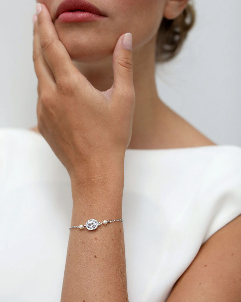 Bracelet de mariée Jessica – perles nacrées et cristal pour mariage élégant

