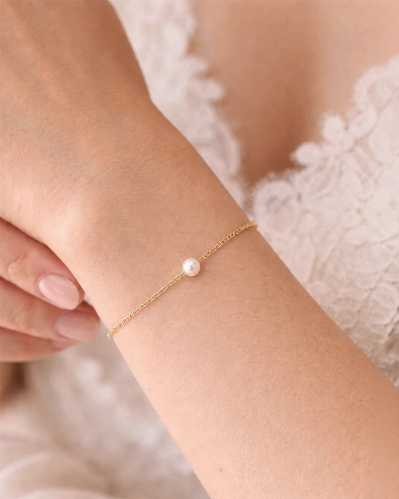 Bracelet de mariée solitaire Camille – perles nacrées ivoire pour mariage raffiné

