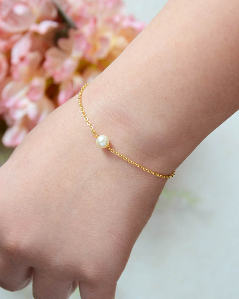 Bracelet de mariée solitaire Camille – perles nacrées ivoire pour mariage raffiné

