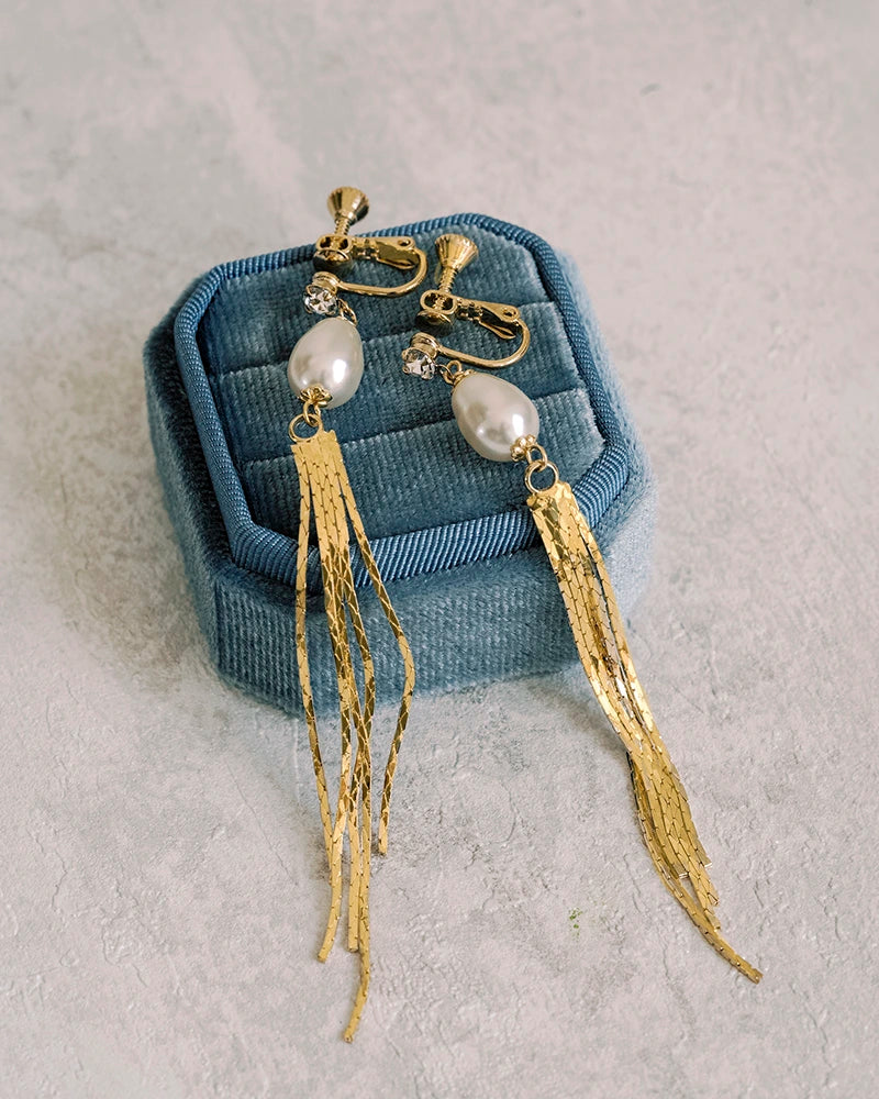 Clips d’oreilles perles mariée Amina – création française Atelier Sarah Aime