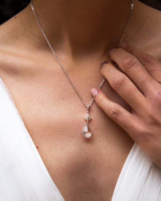 Bijoux mariage goutte - Atelier Sarah Aime . Loubna collier goutte