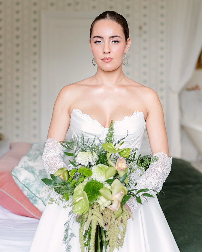 Cylia boucles d'oreilles mariée dorées - Atelier Sarah Aime 