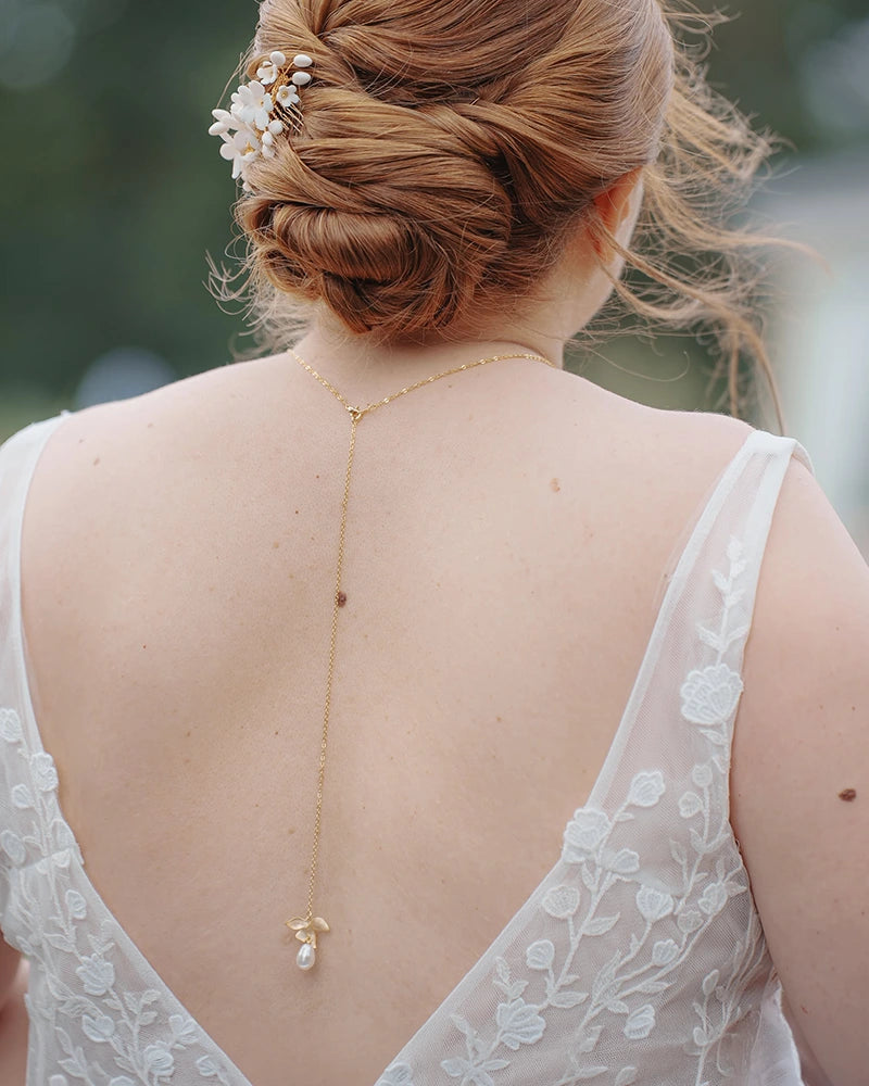 Bijou de dos orchidée mariée -Atelier Sarah Aime