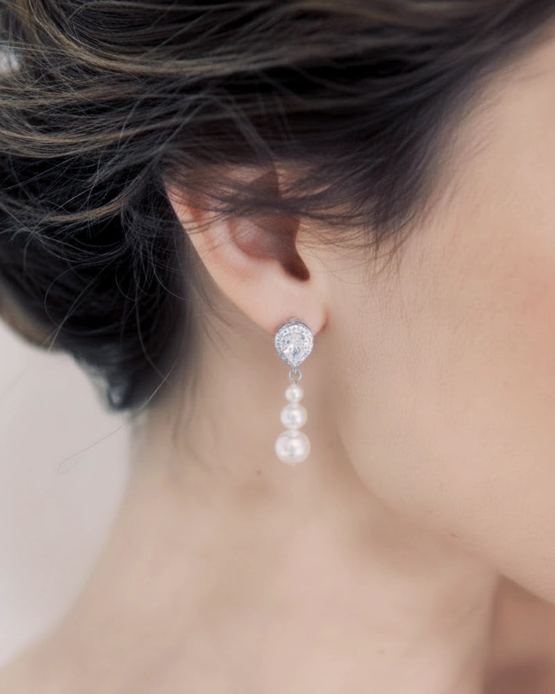 Boucles d'oreilles mariée perles Maiwen - Strass lumineux - Atelier Sarah Aime
