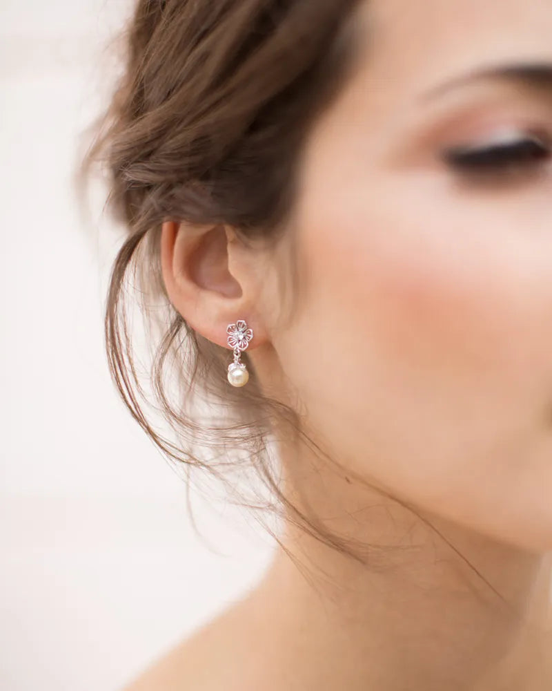 Boucles d’oreilles mariage Ophée – création française Atelier Sarah Aime  