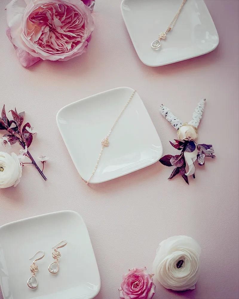 Bracelet Rosy – Bijou fleur mariage -Atelier Sarah Aime
