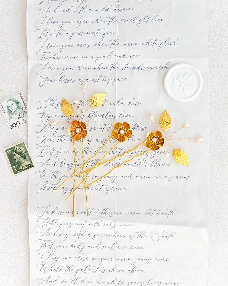 Pics à chignon mariée - Sakura - Atelier Sarah Aime 