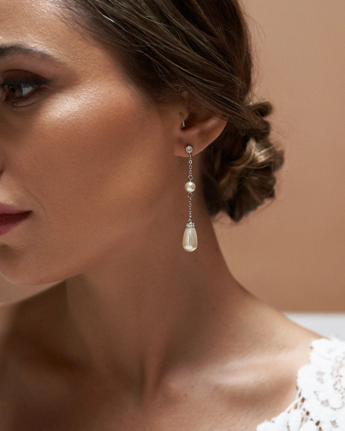 Boucles d’oreilles mariée Saya– création française Atelier Sarah Aime  