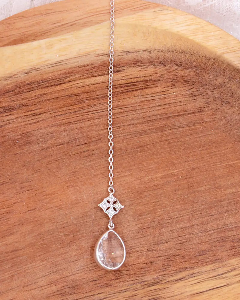 Bijou de dos Loubna – chute avec pendentif pour robe dos nu mariée