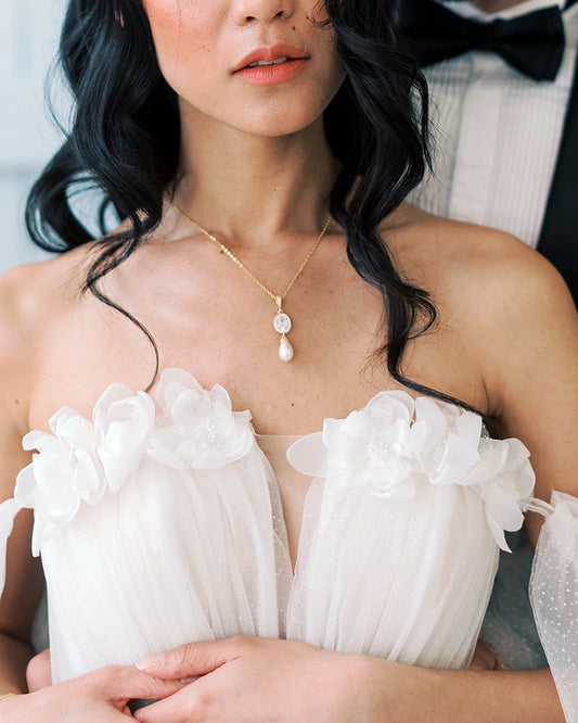 Collier de mariée goutte perle  Jessica – création française Atelier Sarah Aime