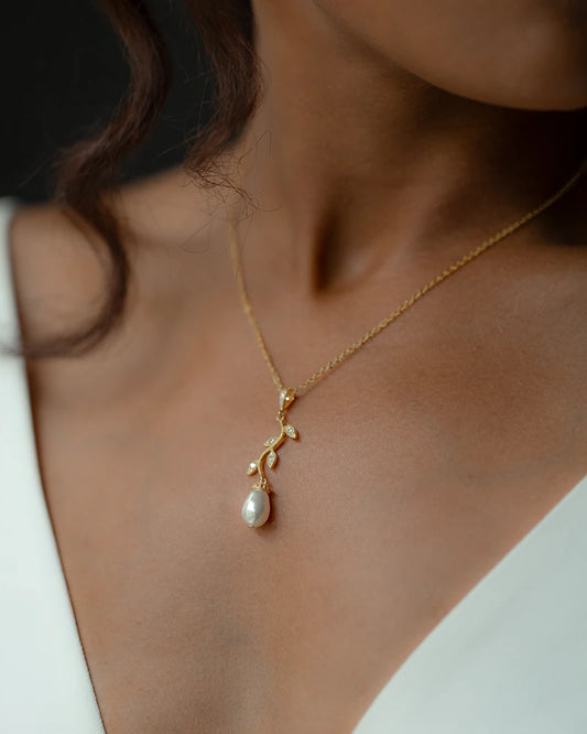 Collier de mariée Jalane – création française Atelier Sarah Aime