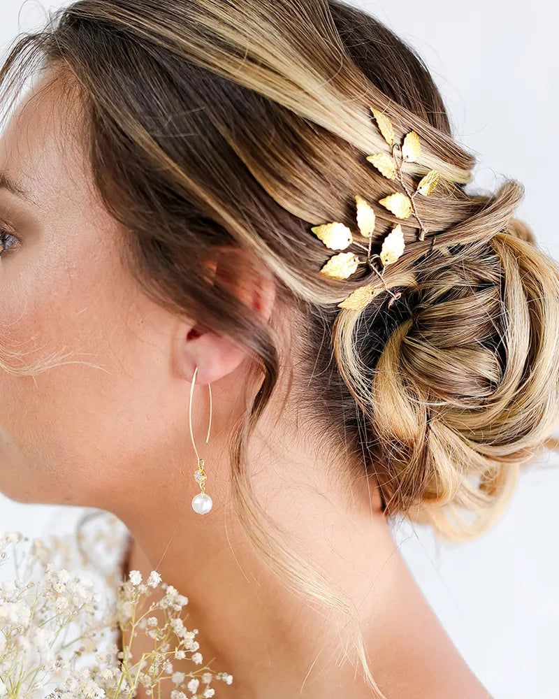 Pics à chignon mariage  doré feuilles

