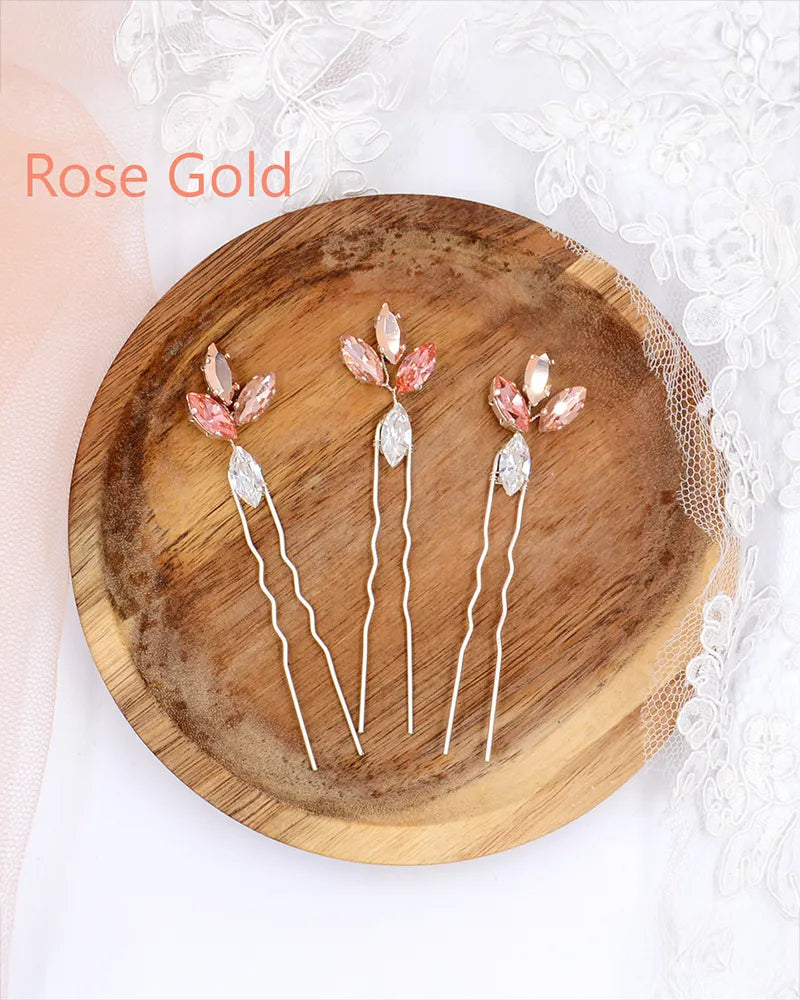 Pics à chignon mariage – modèle Liam x3, perles et cristaux, création artisanale Atelier Sarah Aime

